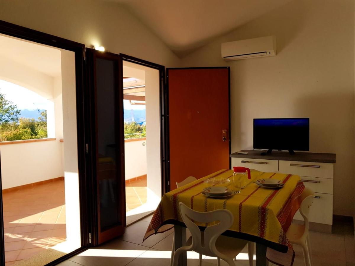 Ferienwohnung Borgo San Giorgio Àrbatax Exterior foto