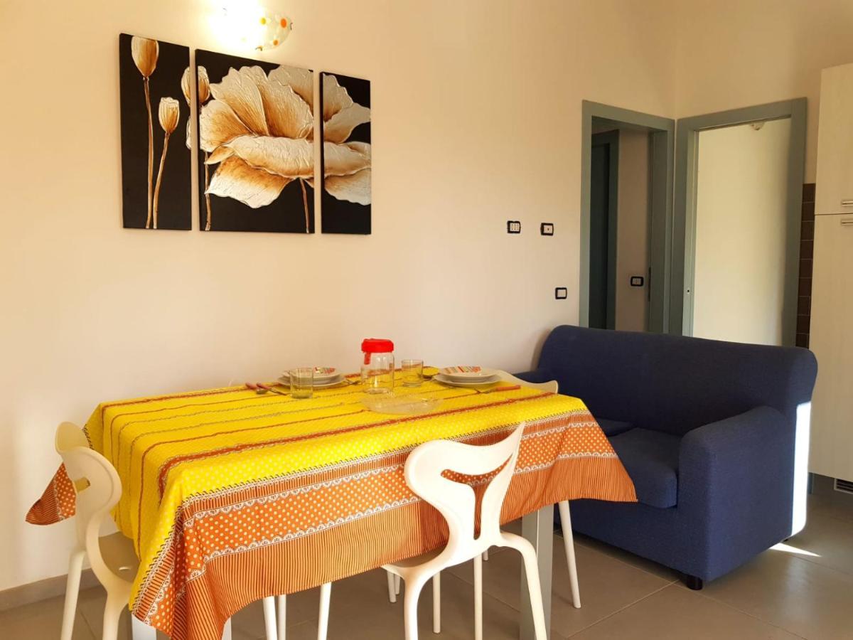 Ferienwohnung Borgo San Giorgio Àrbatax Exterior foto