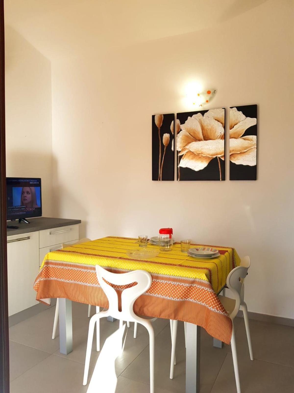 Ferienwohnung Borgo San Giorgio Àrbatax Exterior foto
